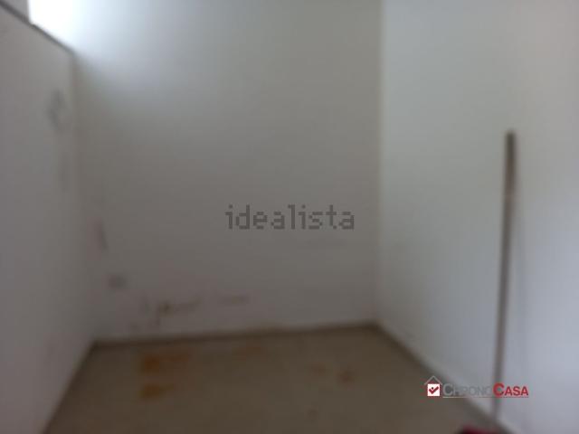 Locale Commerciale in affitto a III Circoscrizione, Messina