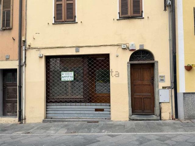 Locale Commerciale in affitto a Conoz, Chatillon