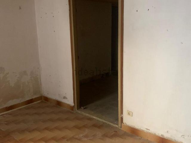 Locale Commerciale in affitto a I Circoscrizione, Palermo
