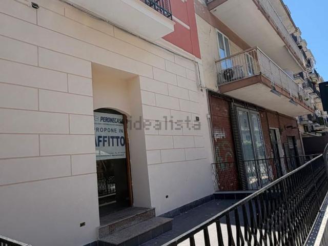Locale Commerciale in affitto a Lava Nuovo, Torre Del Greco