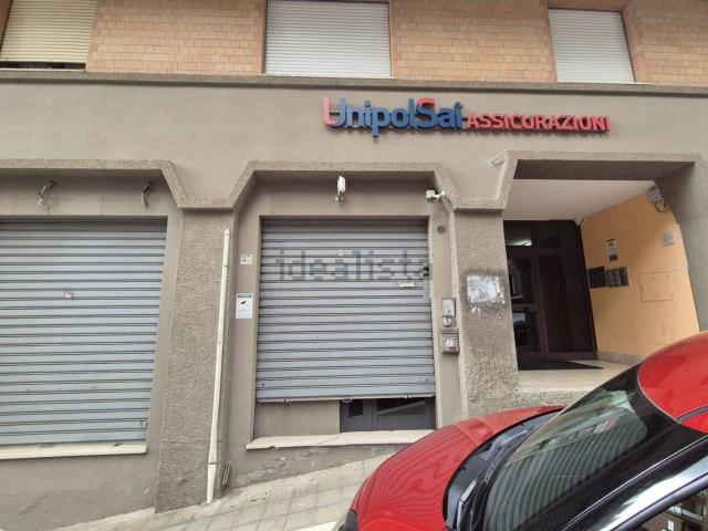 Locale Commerciale in affitto a Pontepiccolo, Calabria