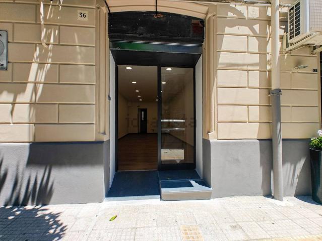 Locale Commerciale in affitto a IV Circoscrizione, Messina