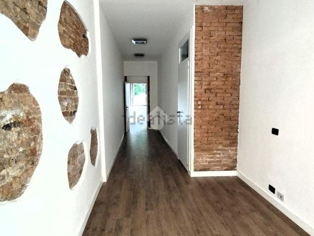 Locale Commerciale in affitto a San Zeno, Treviso