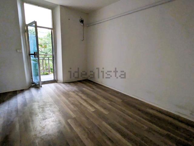 Locale Commerciale in affitto a I lecci, Prato