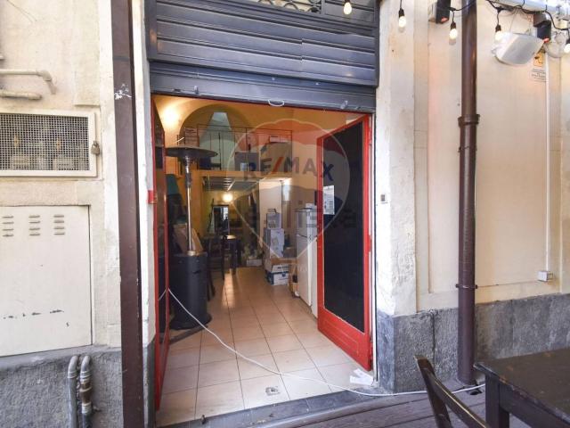 Locale Commerciale in affitto a Centro storico, Catania