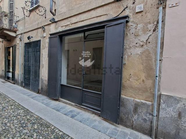 Locale Commerciale in affitto a Borgo Ticino, Pavia