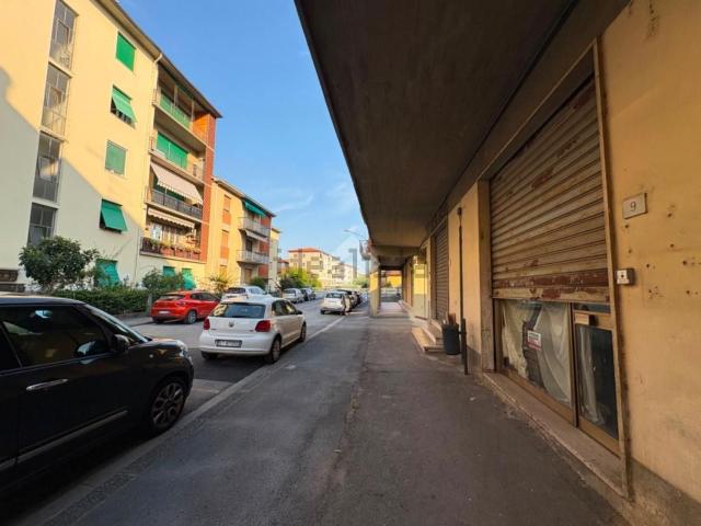 Locale Commerciale in affitto a San Giovanni Valdarno, Toscana