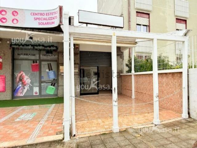 Locale Commerciale in affitto a Valenzano San Lorenzo, Puglia