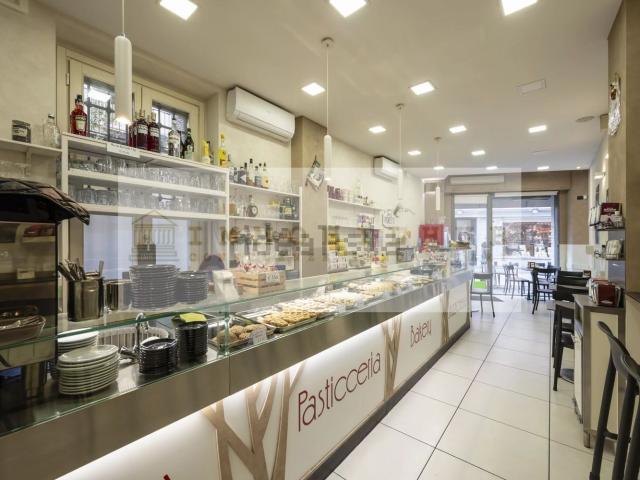 Locale Commerciale in affitto a San Rocco, Seregno