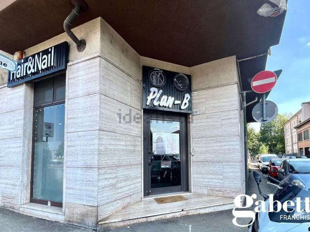 Locale Commerciale in affitto a Piemonte, Asti