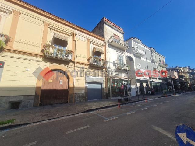 Locale Commerciale in affitto a Scafati, Campania