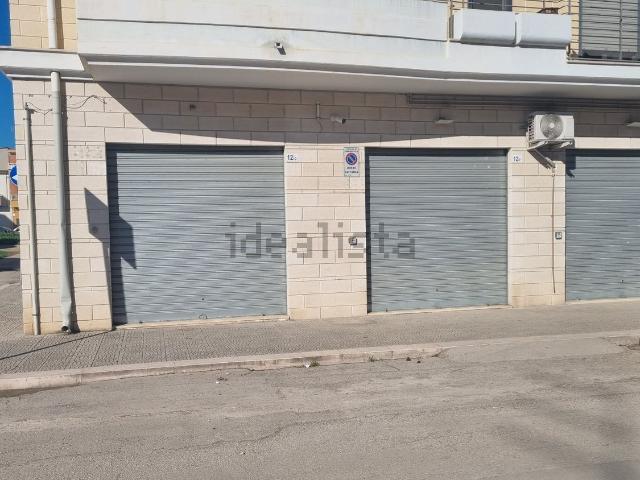 Locale Commerciale in affitto a Puglia, Foggia