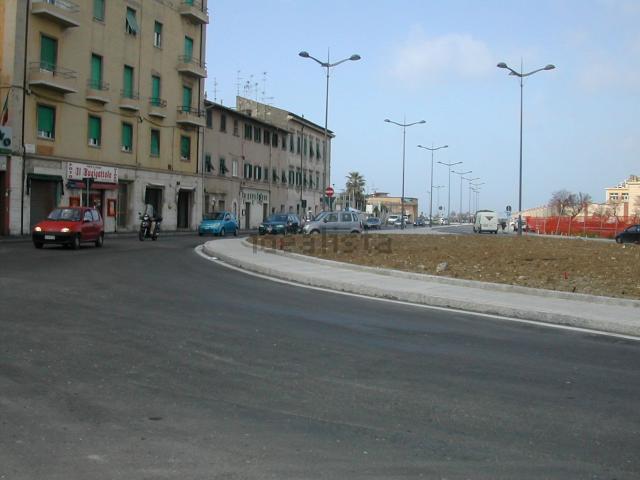 Locale Commerciale in affitto a Livorno, Toscana