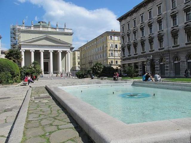 Locale Commerciale in affitto a Città Nuova-Barriera Nuova-San Vito-Città Vecchia, Villa Opicina