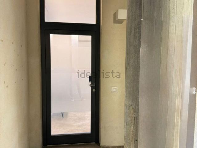 Locale Commerciale in affitto a Comunità montana della Valle Sabbia, Gavardo