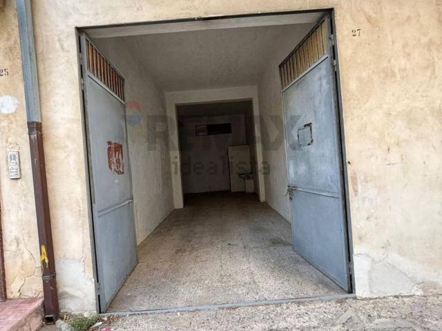 Locale Commerciale in affitto a Corigliano-Rossano, Calabria