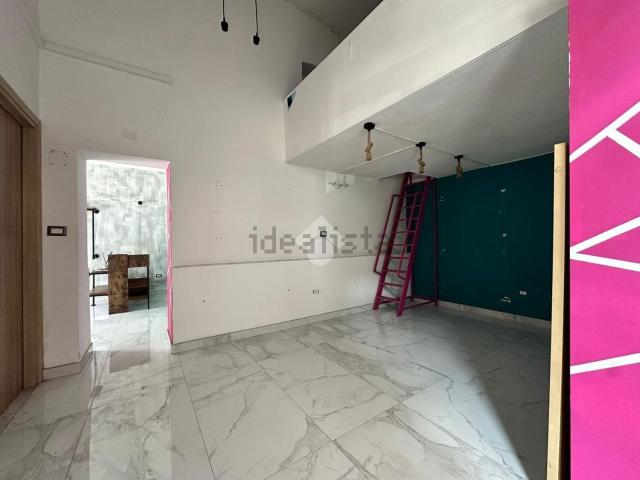 Locale Commerciale in affitto a Puglia, Foggia