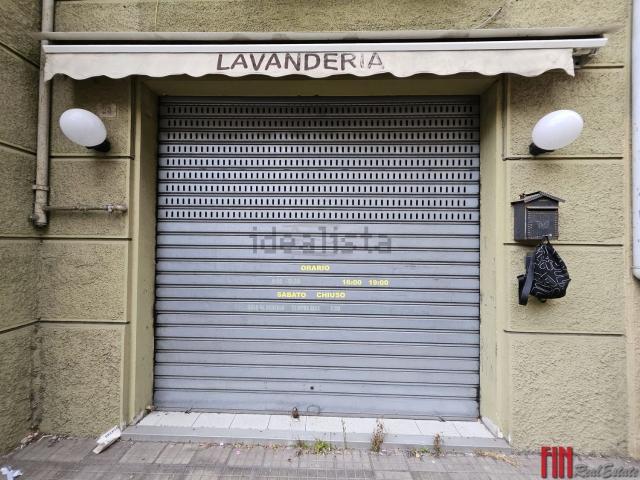 Locale Commerciale in affitto a Medio Ponente, Serra Riccò