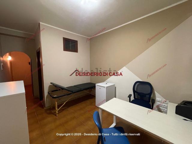 Locale Commerciale in affitto a Altavilla Milicia, Sicilia