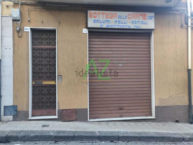Locale Commerciale in affitto a Aci Sant'antonio, Sicilia