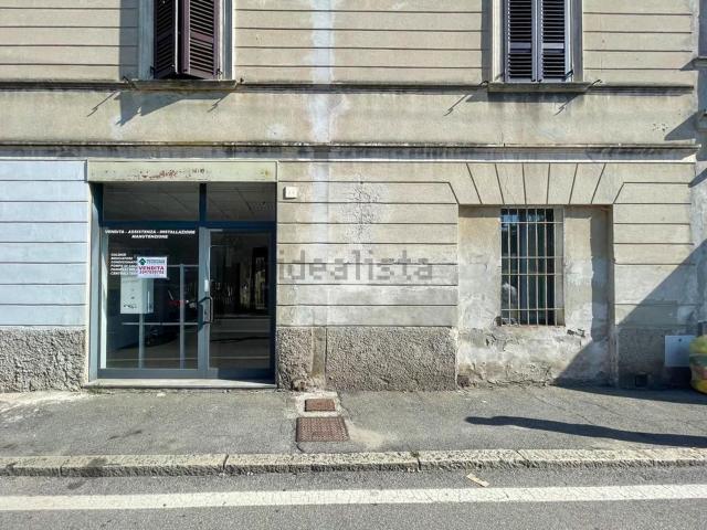 Locale Commerciale in affitto a Sant'Ambrogio, Cremona