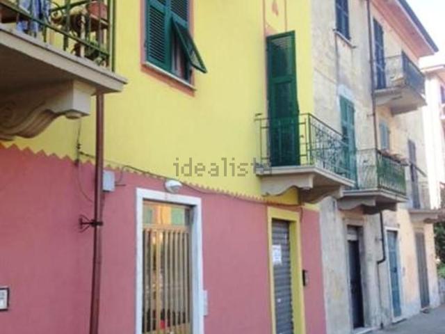 Locale Commerciale in affitto a La Spezia, Liguria