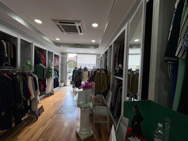 Locale Commerciale in affitto a San Lazzaro, Isernia