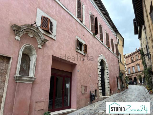 Locale Commerciale in affitto a Archileggi, Amelia