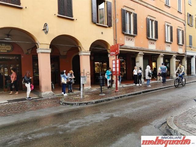 Locale Commerciale in affitto a Porto-Saragozza, Bologna