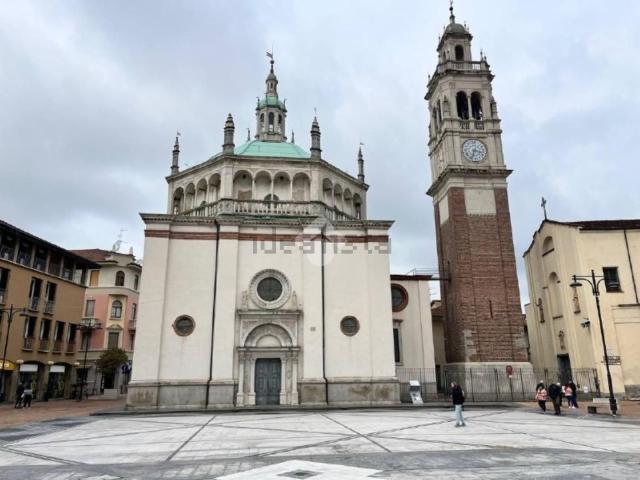 Locale Commerciale in affitto a San Giovanni, Busto Arsizio