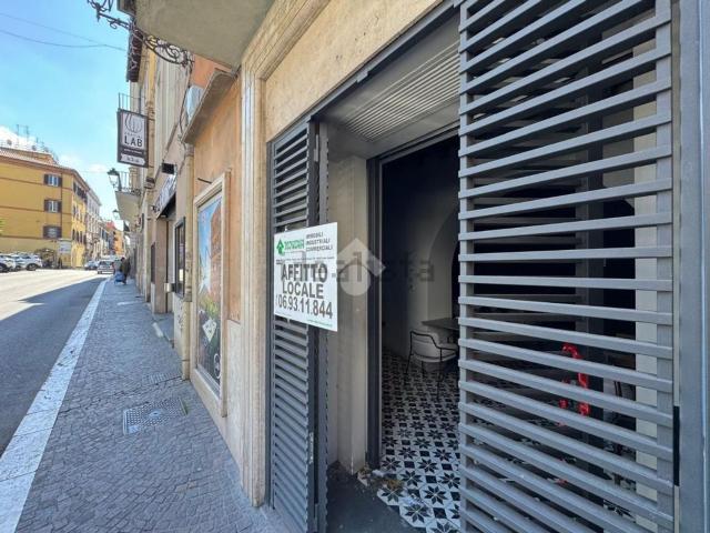 Locale Commerciale in affitto a Roma Capitale, Lazio