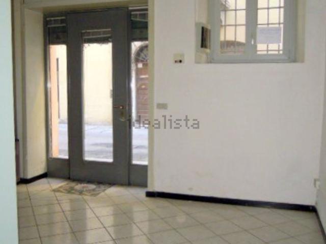 Locale Commerciale in affitto a Zona Centro, Brescia