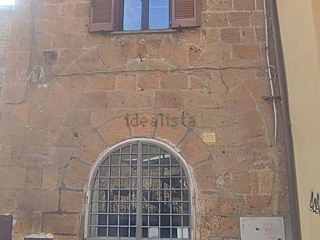 Locale Commerciale in affitto a Orvieto, Umbria