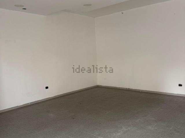 Locale Commerciale in affitto a Verdogne, Calabria