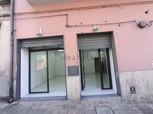 Locale Commerciale in affitto a Lentini, Siracusa