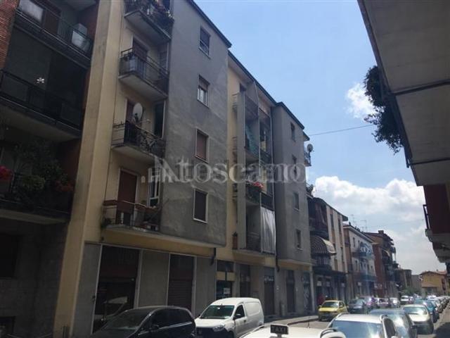 Locale Commerciale in affitto a Quartiere Giorgella, Corsico