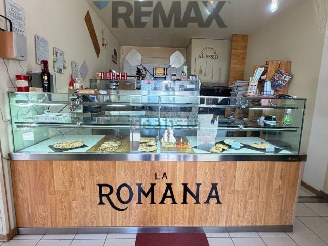 Locale Commerciale in affitto a Campobasso, Molise