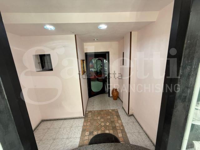 Locale Commerciale in affitto a Pontepiccolo, Calabria