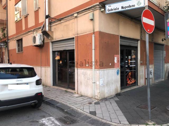 Locale Commerciale in affitto a Pastena, Salerno