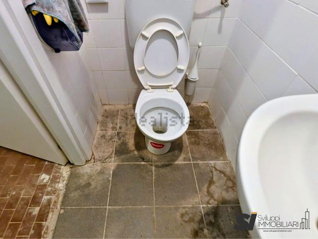 Locale Commerciale in affitto a San Paolo, Piemonte