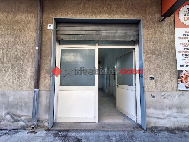 Locale Commerciale in affitto a Lineri, Misterbianco