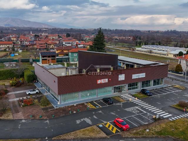 Locale Commerciale in affitto a Piemonte, Torino