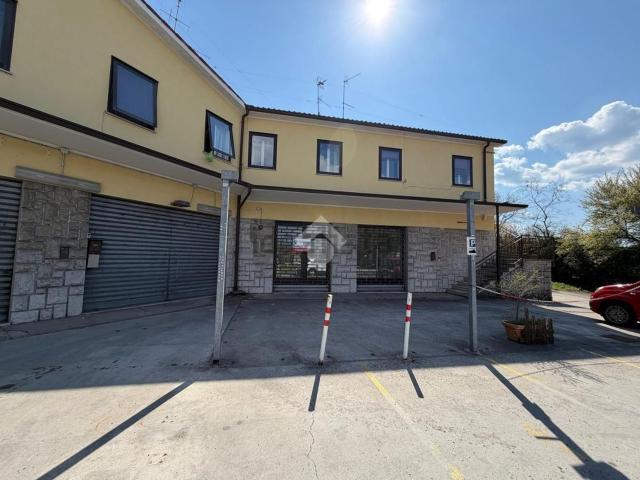 Locale Commerciale in affitto a Monrupino, Friuli-Venezia Giulia