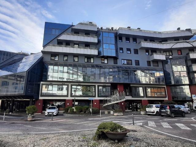 Locale Commerciale in affitto a Colda, Sondrio