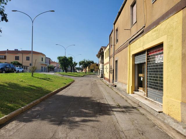 Locale Commerciale in affitto a Villasor, Sardigna/Sardegna