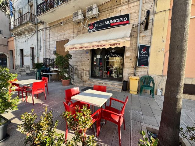 Locale Commerciale in affitto a Puglia, Brindisi