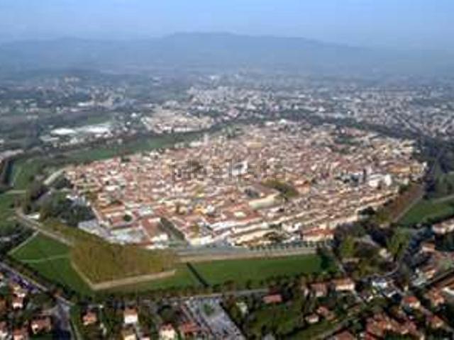 Locale Commerciale in affitto a San Concordio, Bagni Di Lucca Ponte