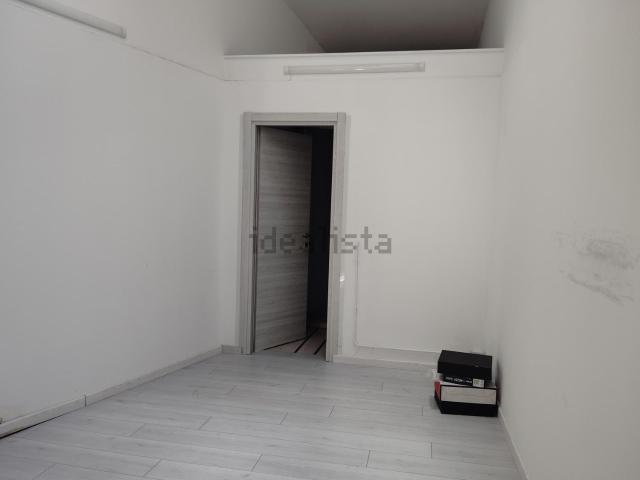 Locale Commerciale in affitto a Milicia, Misterbianco