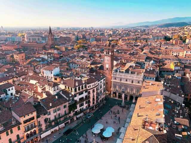 Locale Commerciale in affitto a Verona, San Felice Extra