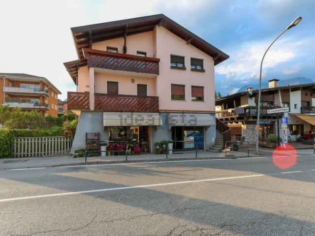 Locale Commerciale in affitto a Mussoi, Zoldo Alto